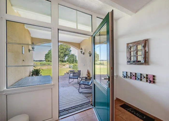 Hof Musial アパート Pokrent